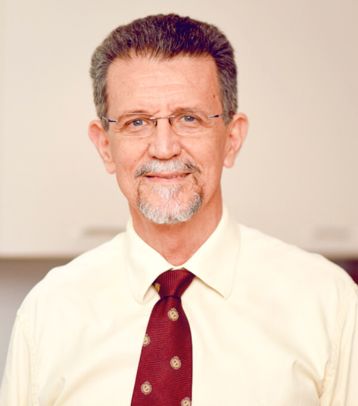 Dr. Edmundo Almeida