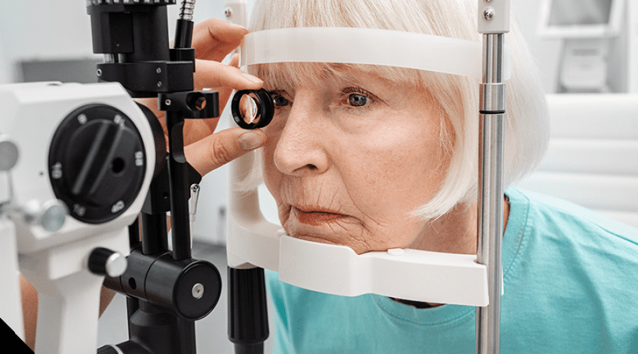 Especialistas em retina tiram dúvidas sobre uso do laser na oftalmologia